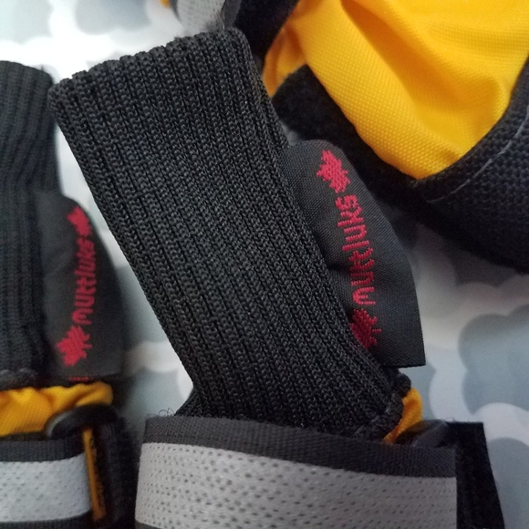 Muttluks XS All Weather Boots - Picture 7 of 13